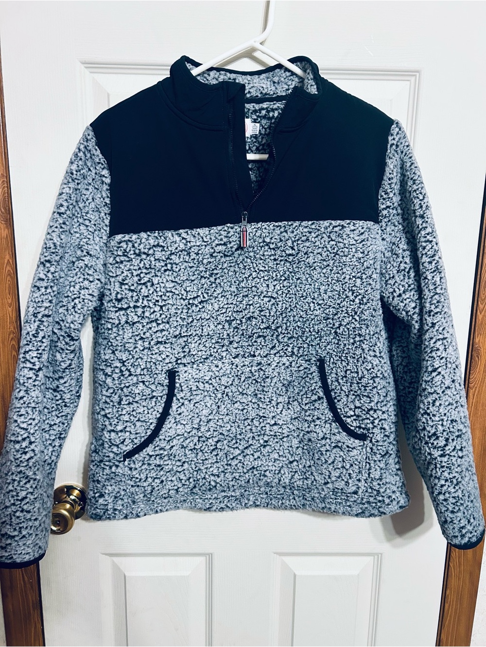 wonder nation Gray Sherpa Pullover with Black Yoke